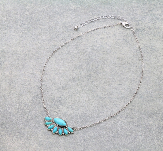 Western Geometric Semi Stone Necklace