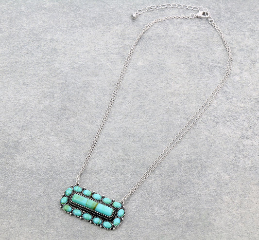 Western Style Stone Pendant Necklace